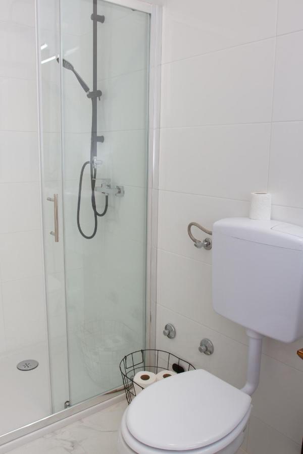 Vinea Suites Трогир Екстериор снимка
