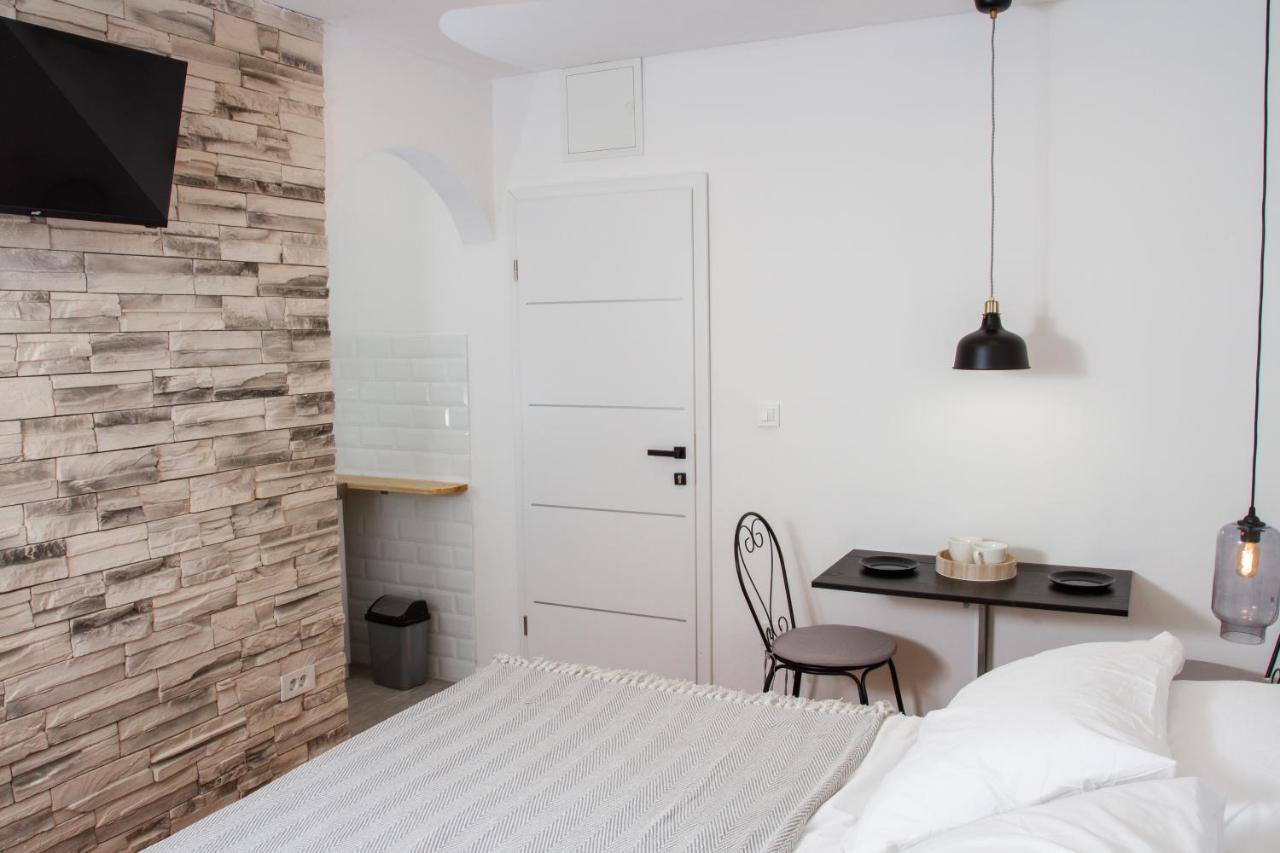 Vinea Suites Трогир Екстериор снимка